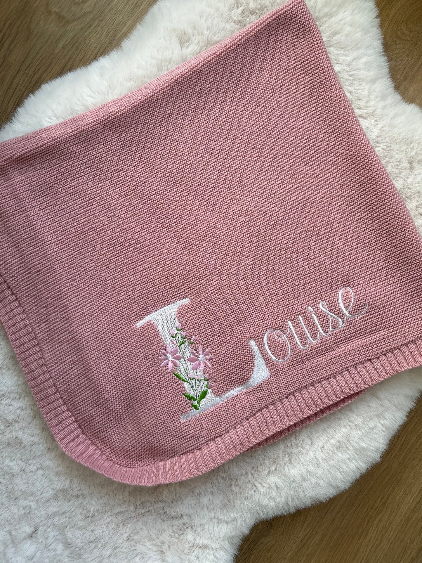 Couverture en maille