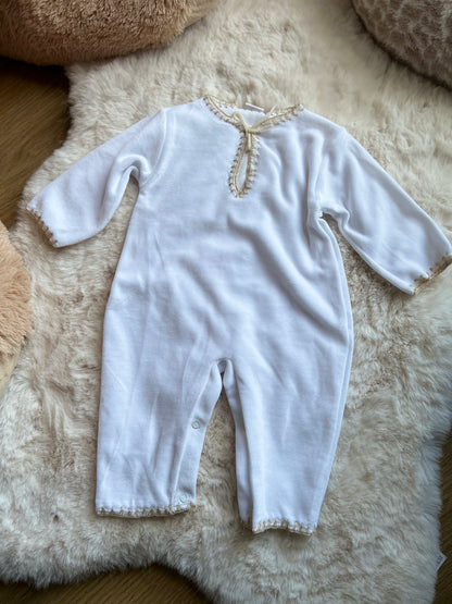 Tenue de cérémonie